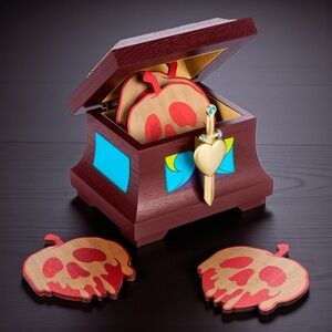 Disney - Evil Queen inspired Coasters and Case